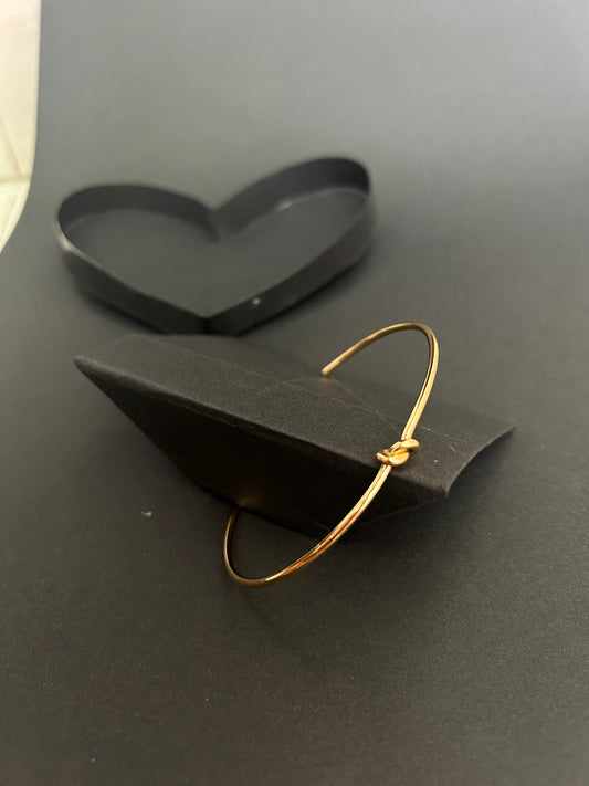 Golden Knot Kada Bracelet